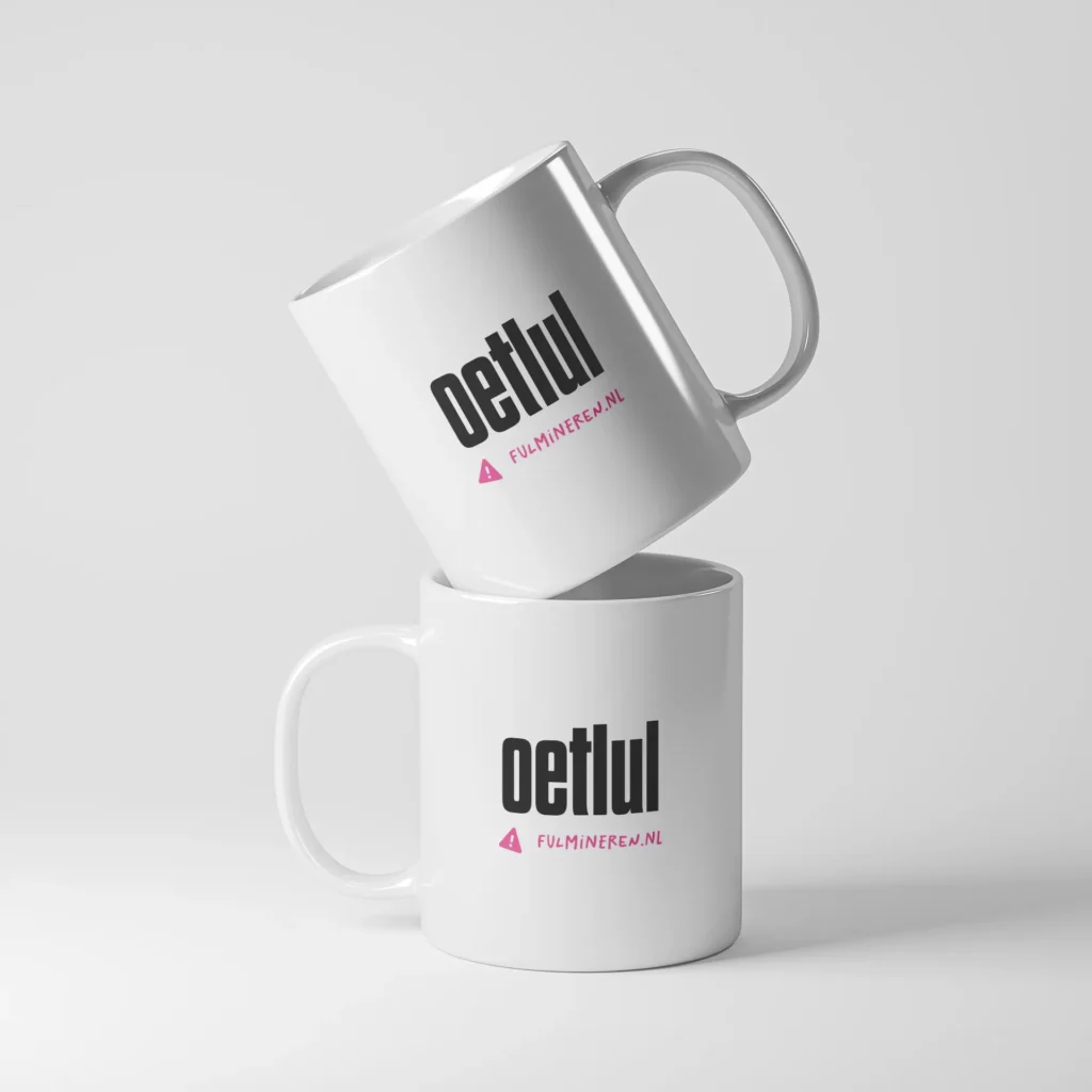 Grappige mok met opdruk 'oetlul'