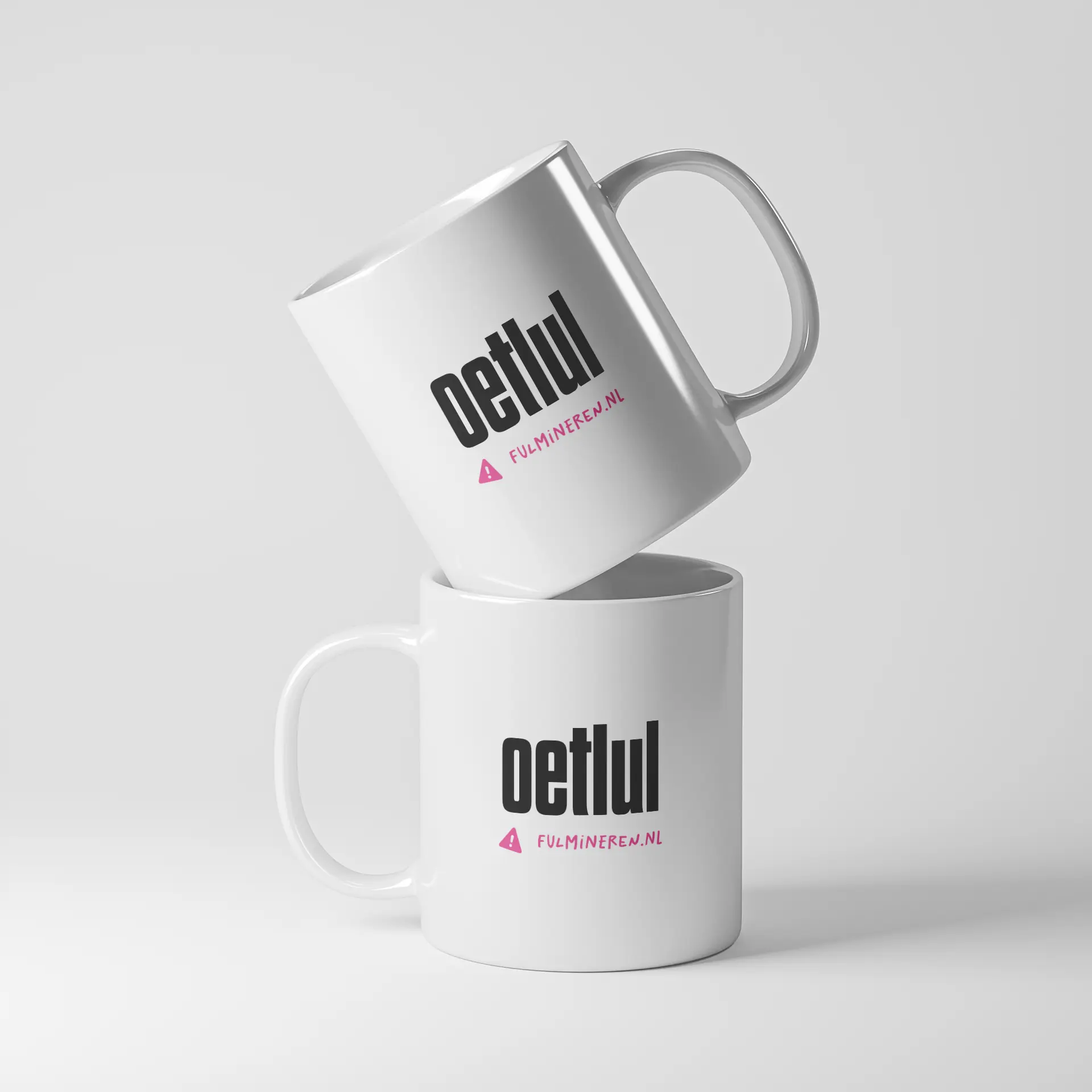 Grappige mok met opdruk 'oetlul'