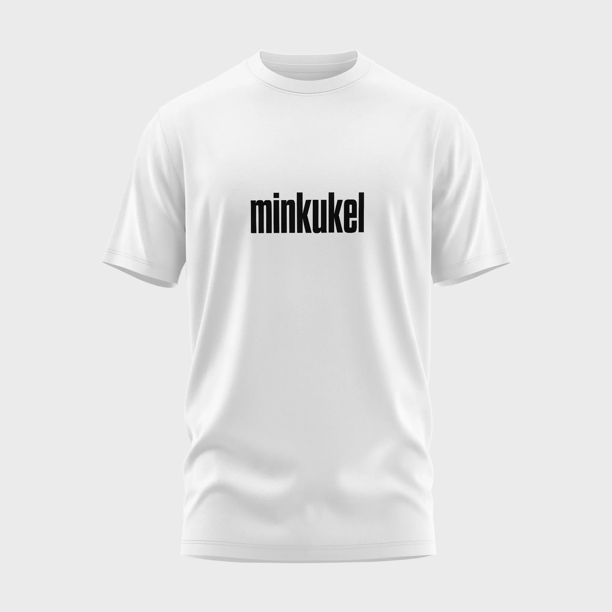 Wit t-shirt met witte opdruk 'minkukel'